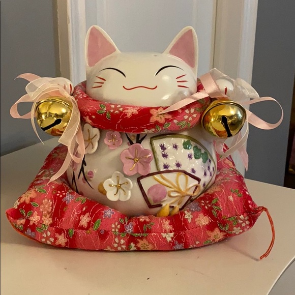 Other - Ceramic Lucky cat pink piggy bank